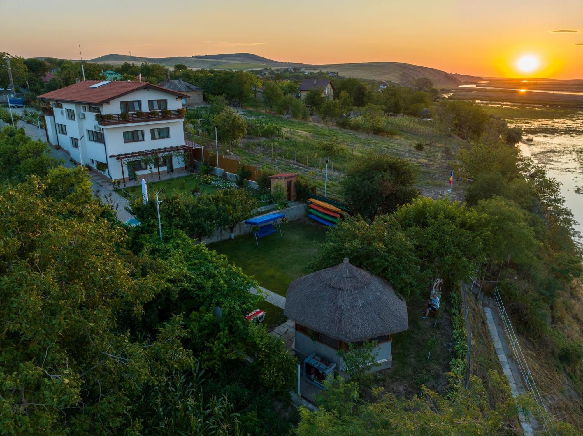 Laguna Nuferilor Habitat Somova Exterior foto