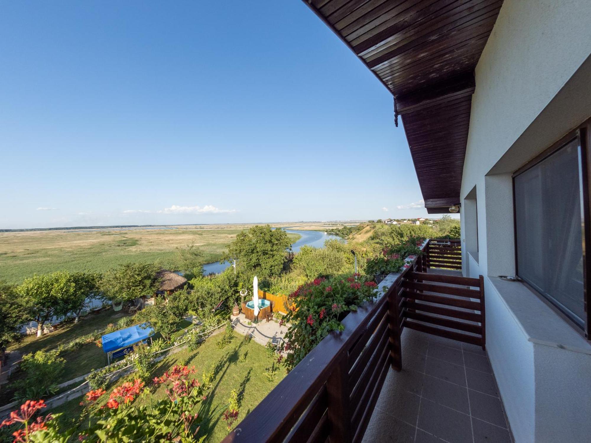 Laguna Nuferilor Habitat Somova Exterior foto